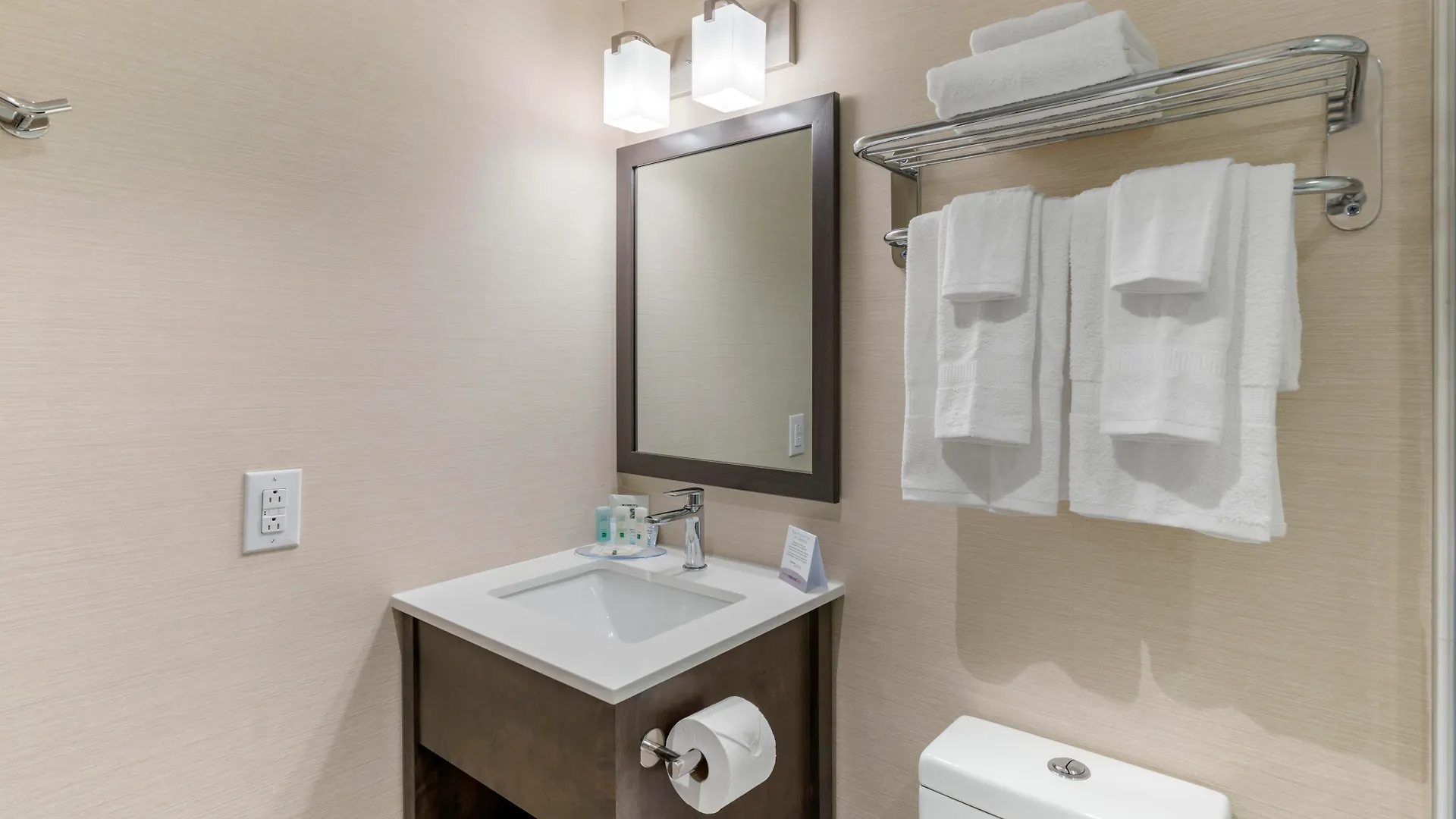Quality Inn Centre-Ville Montréal