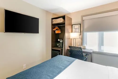 ***  Quality Inn Centre-Ville Montréal Canada