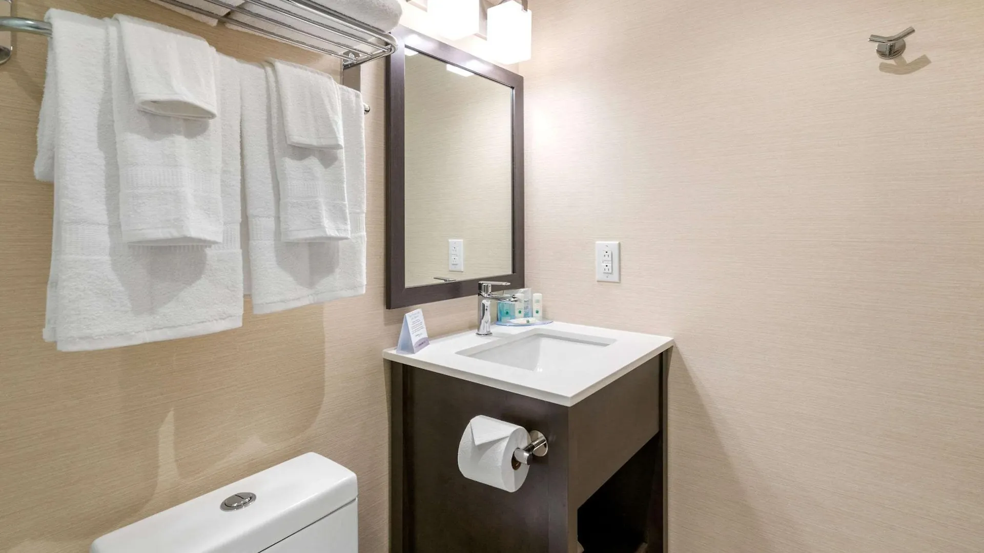 Quality Inn Centre-Ville Montréal